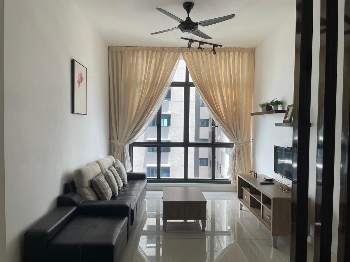 2 Bedroom Apartment @Setia Sky 88 Johor Bahru Luaran gambar