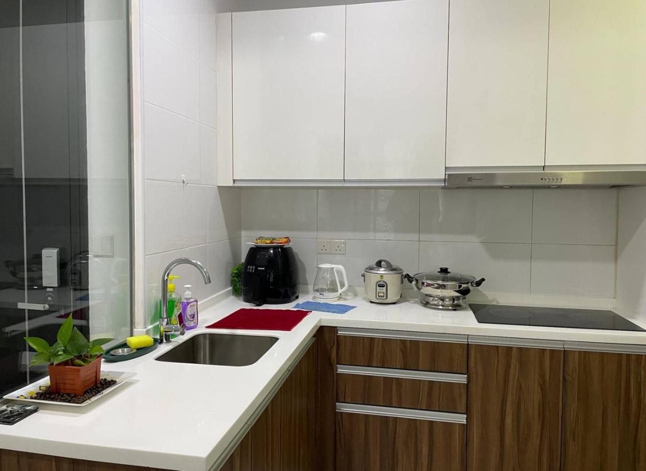2 Bedroom Apartment @Setia Sky 88 Johor Bahru Luaran gambar